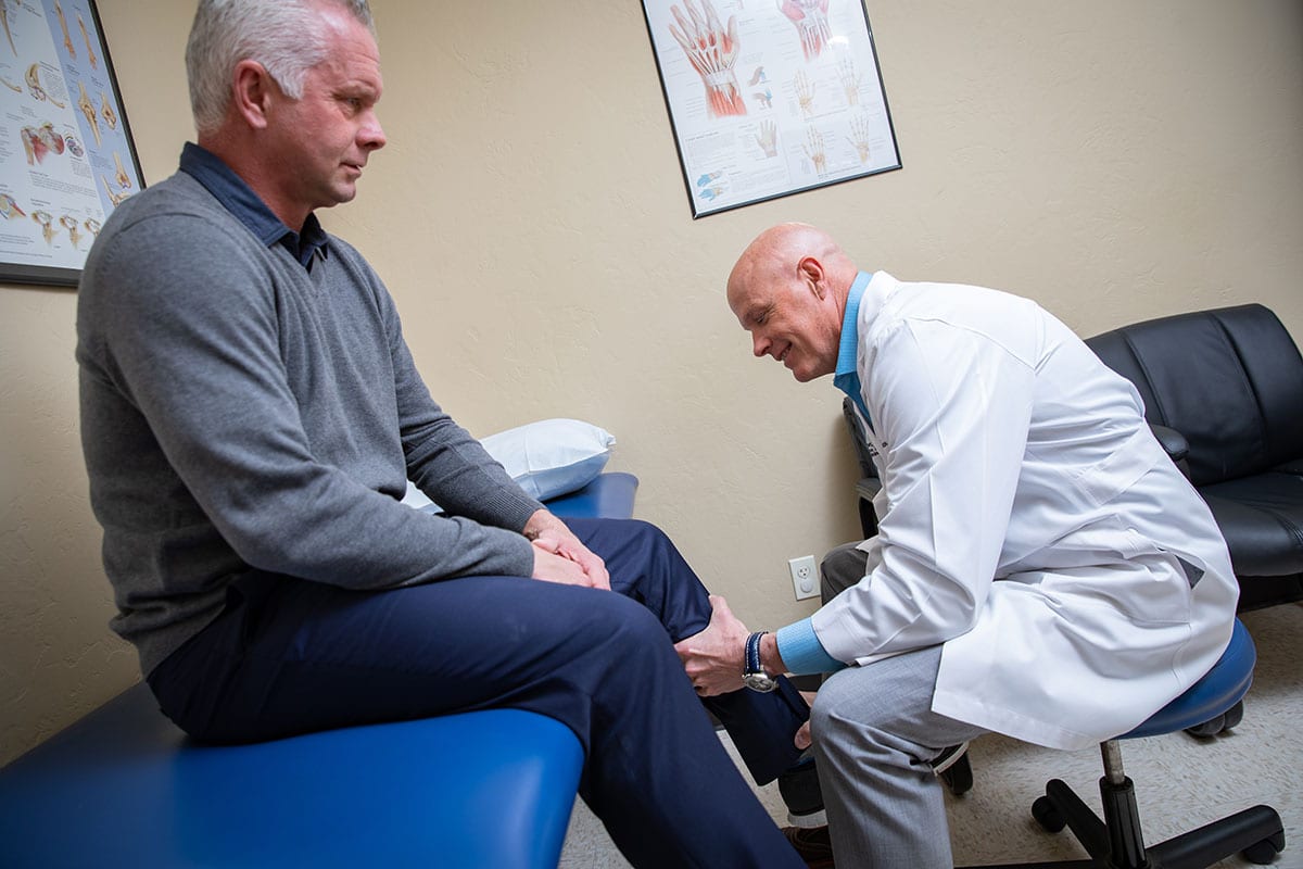 Knee Orthopaedics | Partial Knee Replacement | OCO Sports